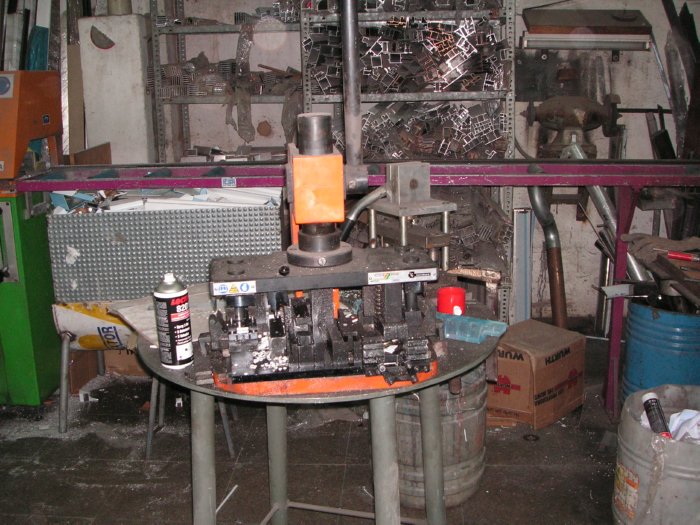 Z MAQUINA (6)